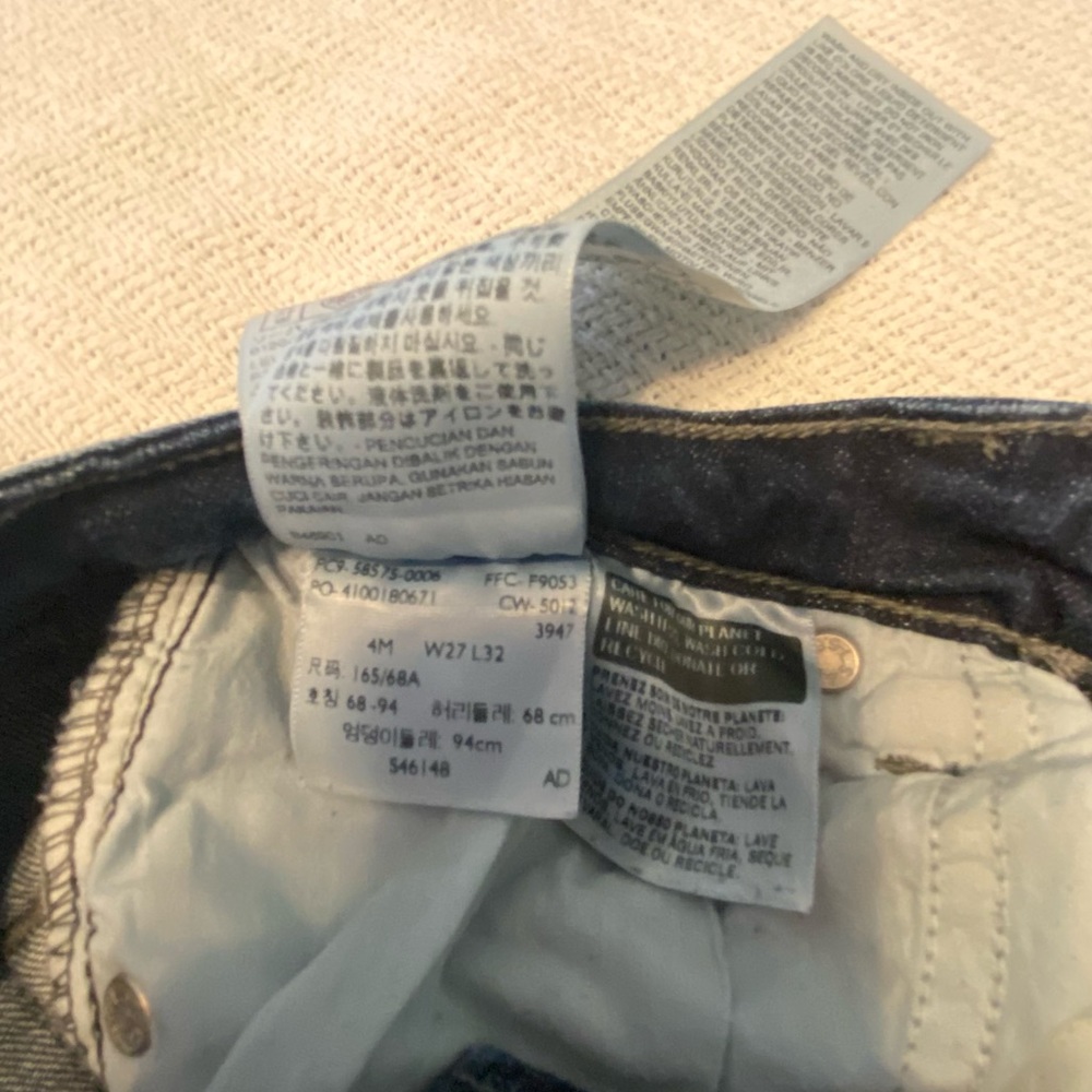 Levi’s Mid Rise Skinny - Picture 3 of 5